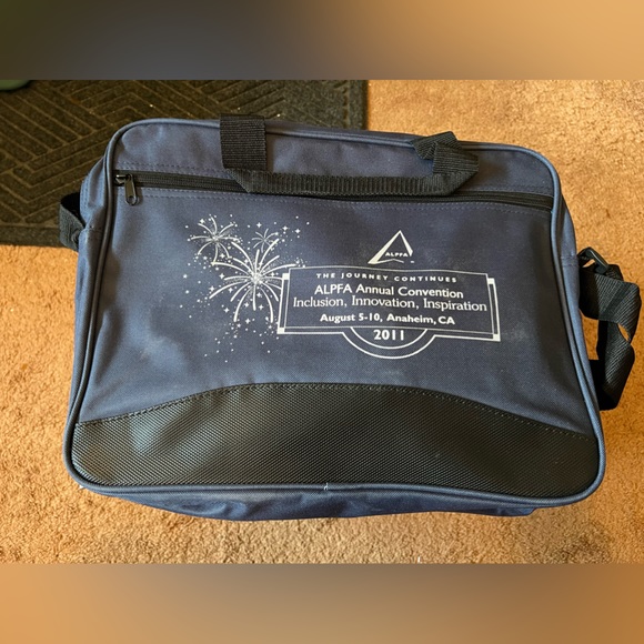 ALPFA 2011 Convention bag Anaheim California - Picture 1 of 3